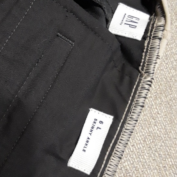 GAP Maternity Full Panel Skinny Pants w/Bi-stretch - Picture 3 of 6